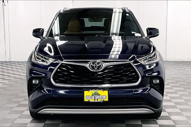 Used 2022 Toyota Highlander Platinum AWD/4WD image 4