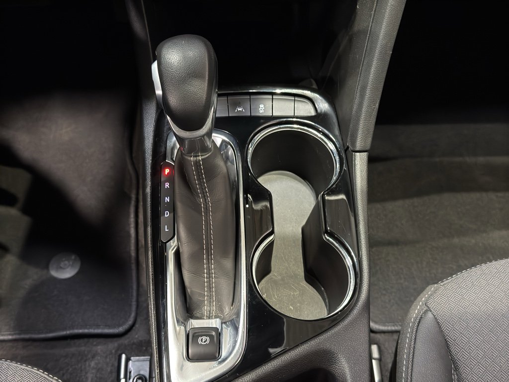 Used 2023 Buick Encore GX Select image 29