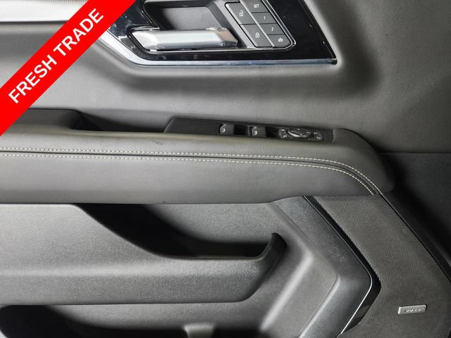 Used 2025 GMC Yukon XL Elevation w/ Technology Package RWD image 21