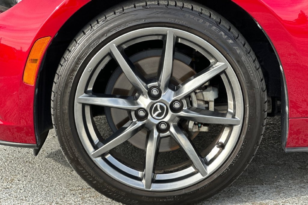 Used 2022 MAZDA MX-5 Miata Grand Touring w/ Weather Package RWD image 24