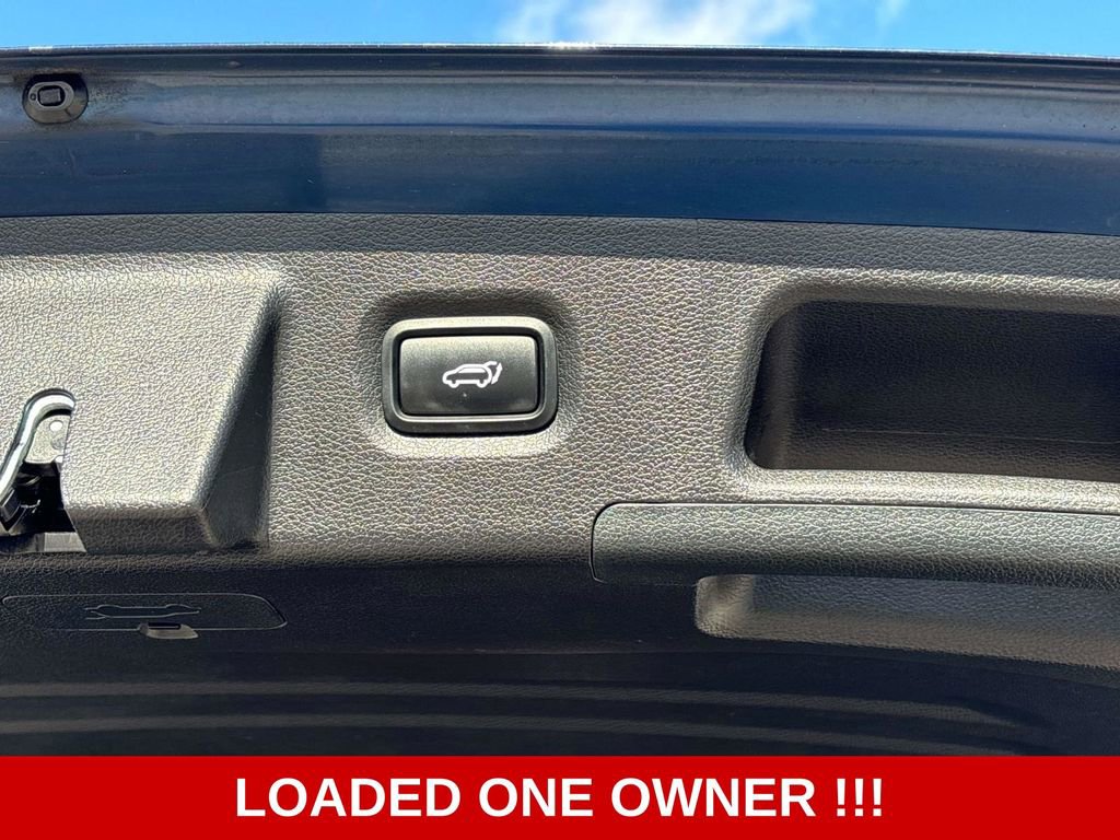 Used 2023 Hyundai Santa Fe Limited AWD/4WD image 16