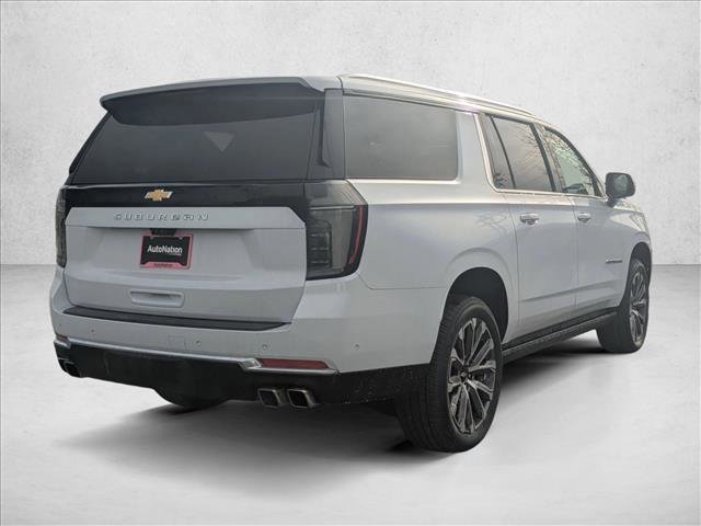 New 2026 Chevrolet Suburban High Country image 2