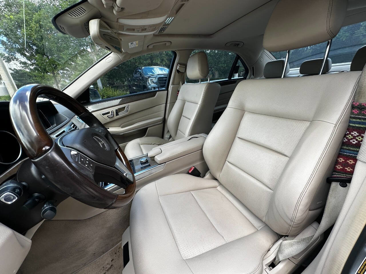 Used 2014 Mercedes-Benz E 350 Sedan image 12