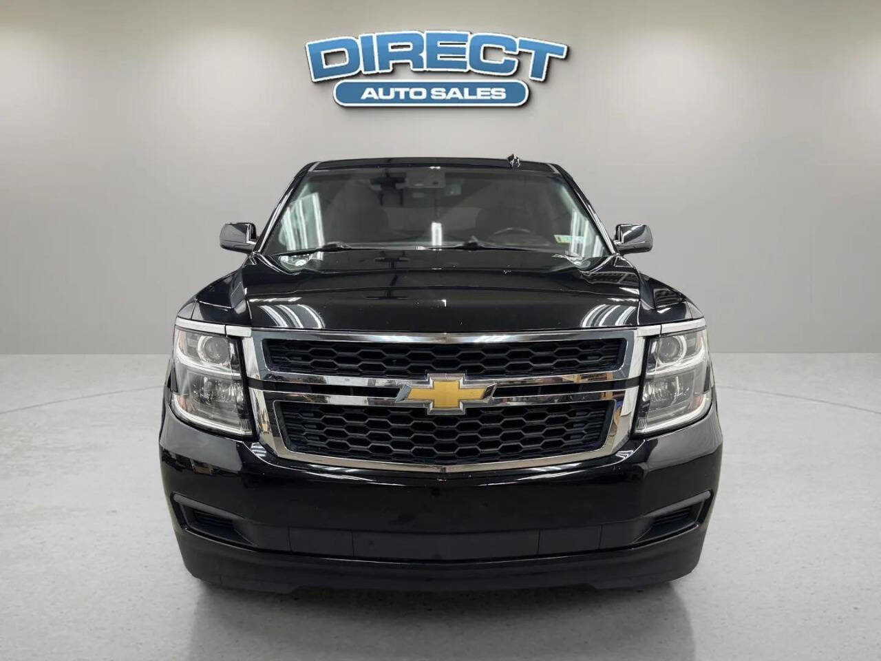 Used 2018 Chevrolet Tahoe LT image 2