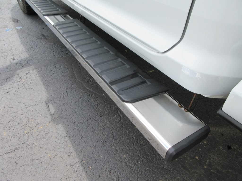 Used 2024 RAM 2500 Big Horn AWD/4WD image 5