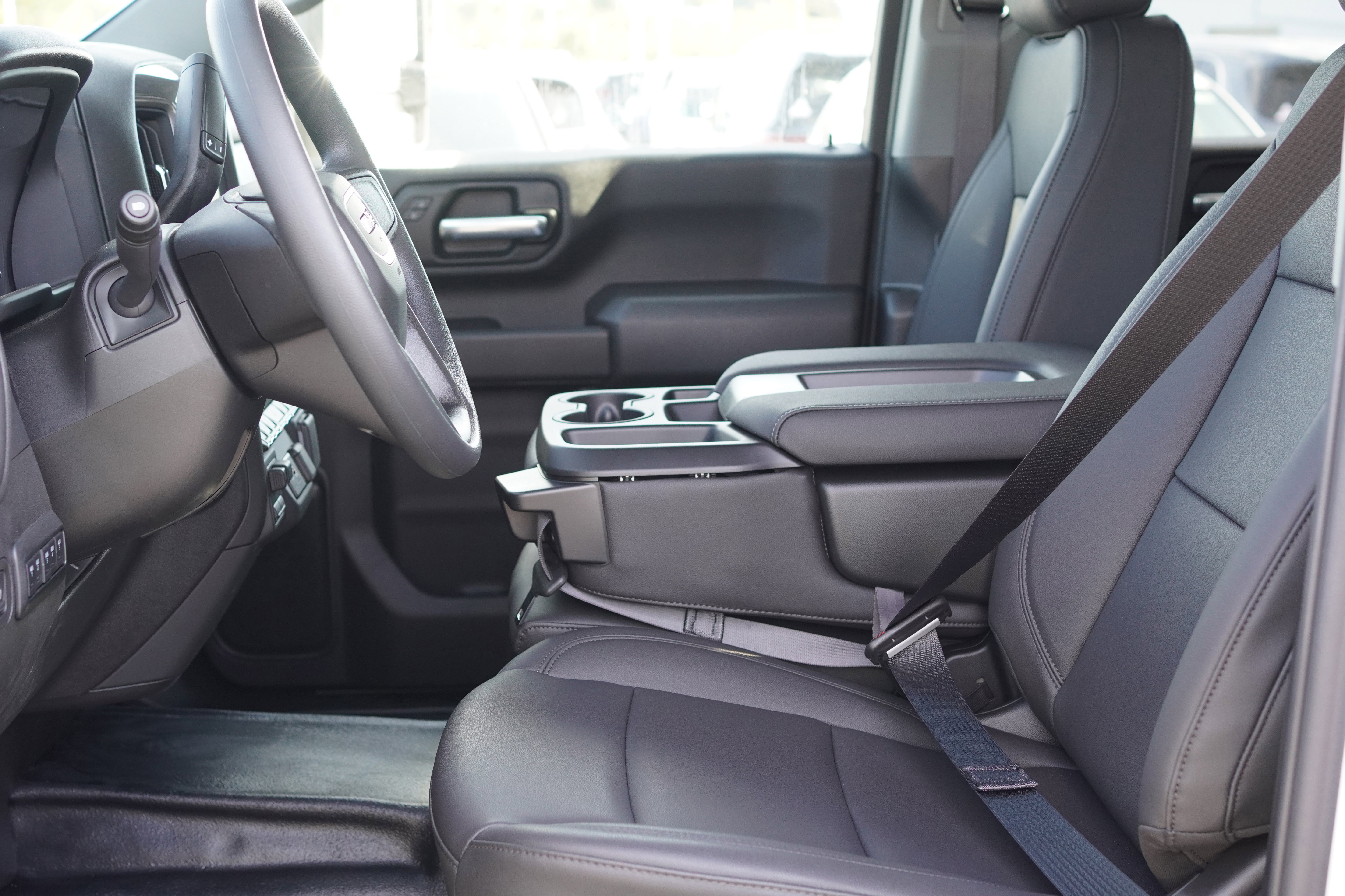 New 2025 GMC Sierra 3500 Pro w/ Convenience Package image 17