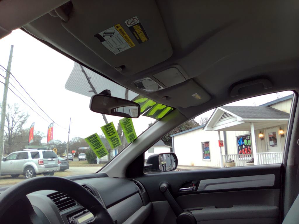 Used 2011 Honda CR-V LX image 16