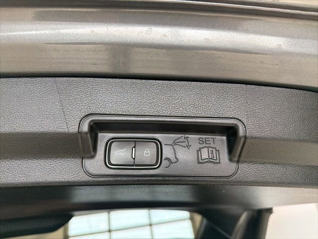 Used 2021 Ford Explorer XLT w/ Class III Trailer Tow Package image 17