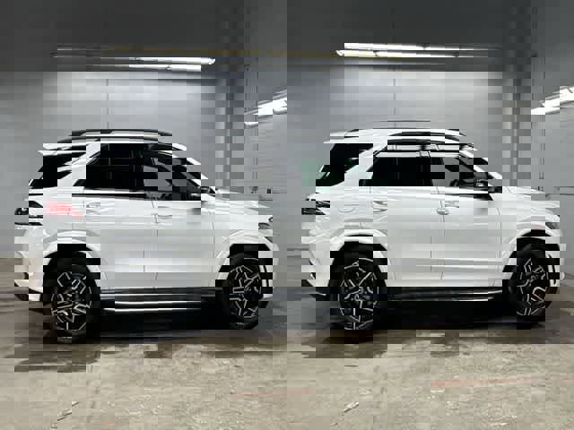 Used 2023 Mercedes-Benz GLE 350 4MATIC image 3