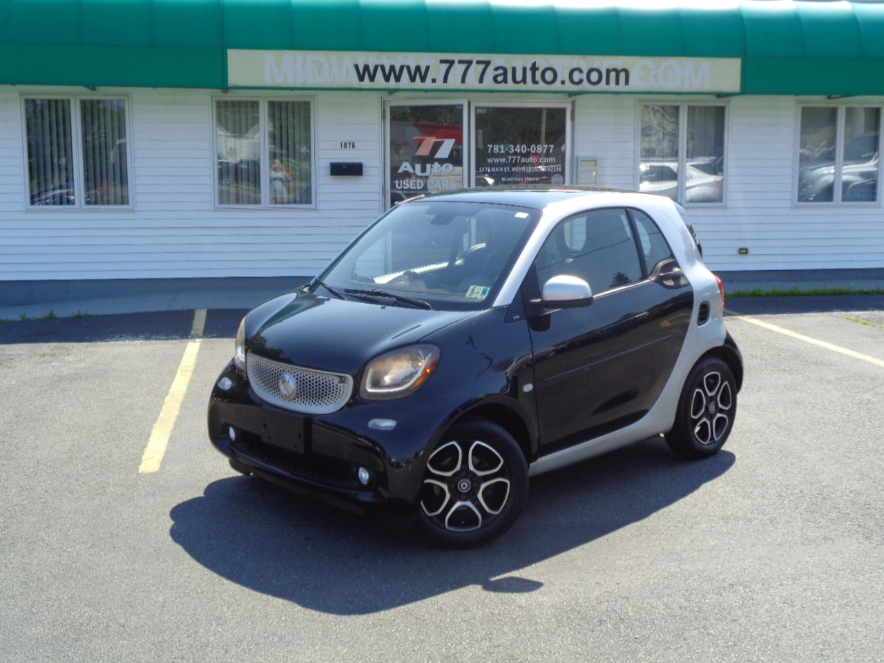 Used 2016 smart fortwo passion image 1
