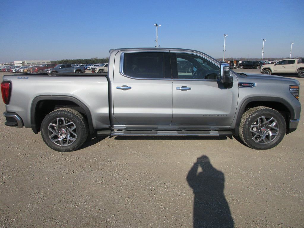 New 2026 GMC Sierra 1500 SLT w/ SLT Premium Plus Package image 3