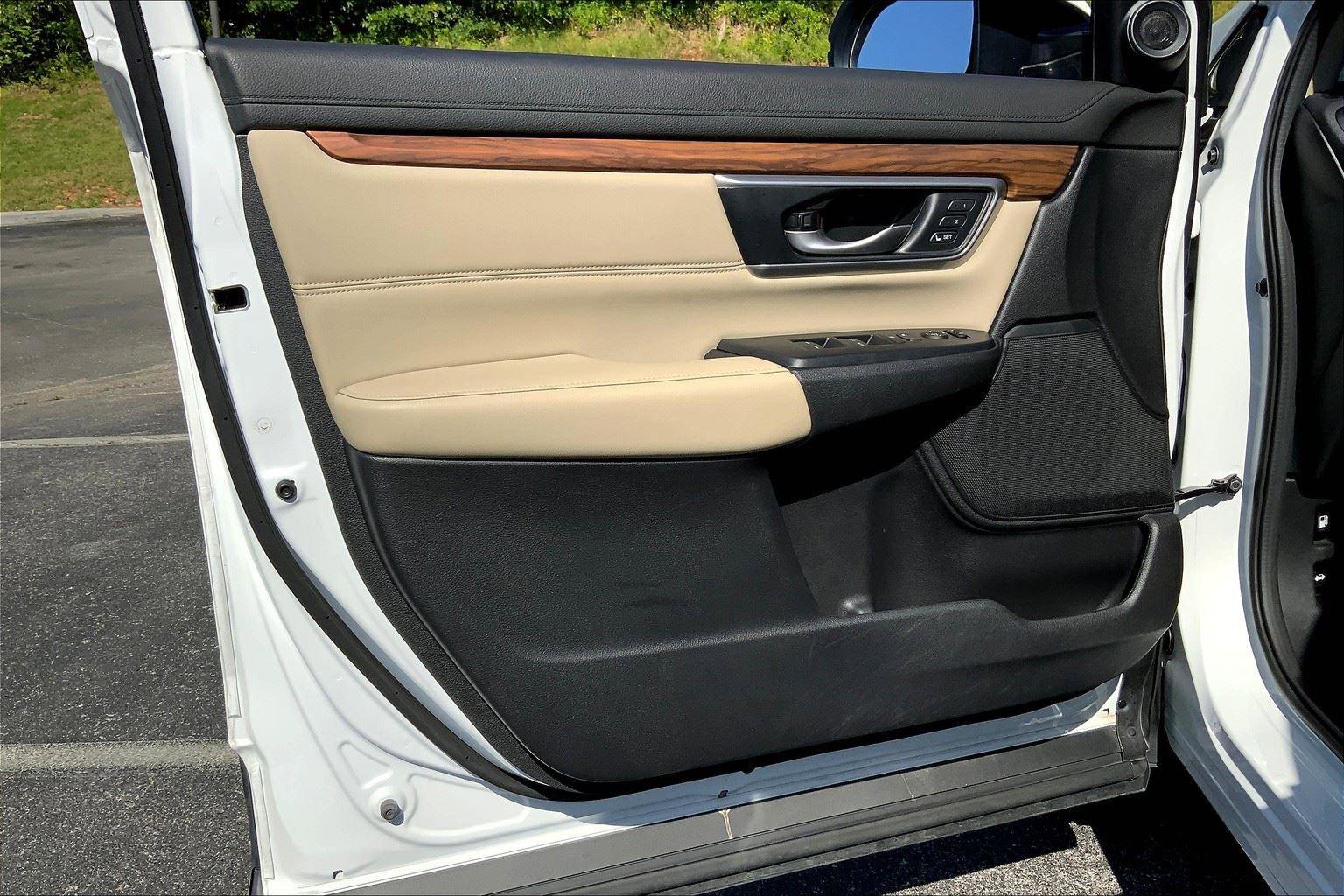 Used 2022 Honda CR-V Touring image 22