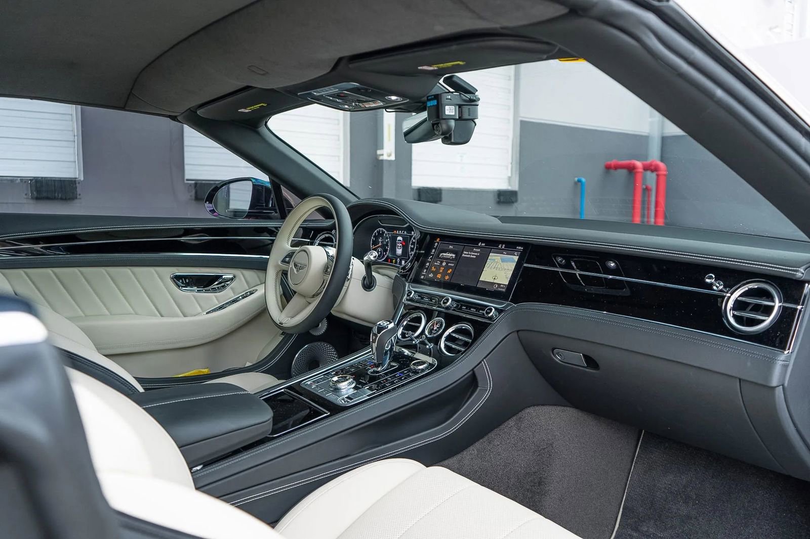 Used 2024 Bentley Continental GT V8 AWD/4WD image 41