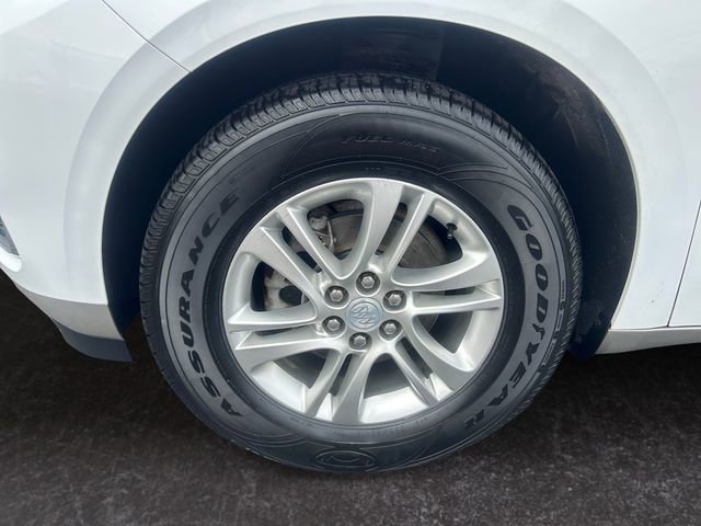 Used 2021 Buick Enclave Essence image 29