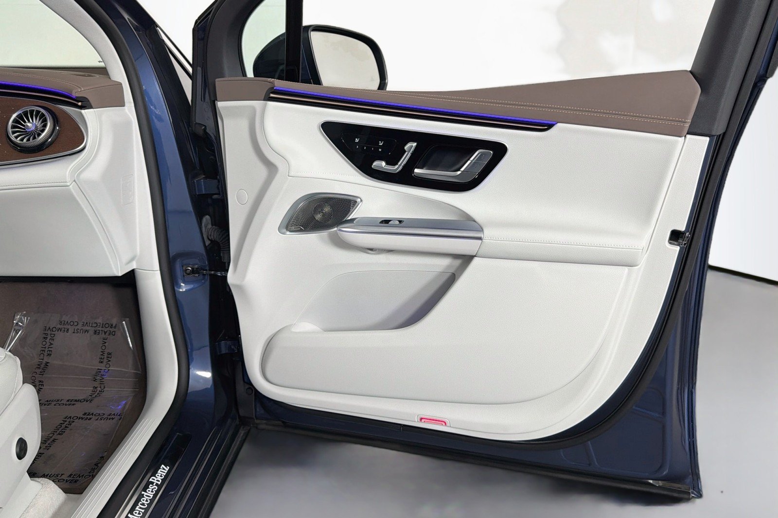Certified 2023 Mercedes-Benz EQE 350+ SUV image 23