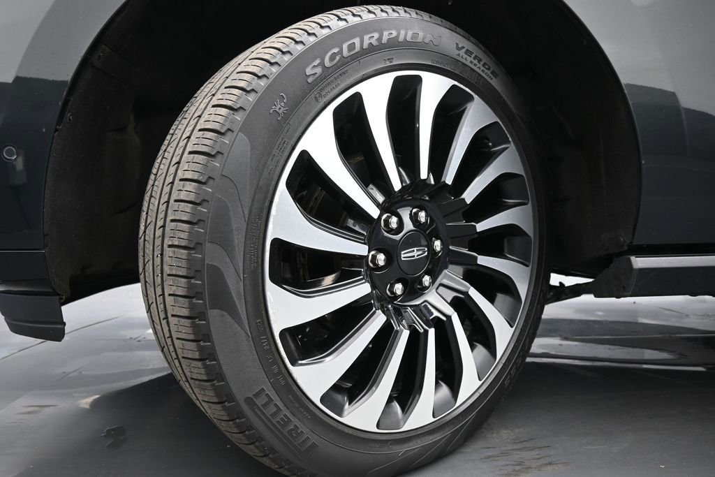 Used 2023 Lincoln Navigator Black Label AWD/4WD image 33
