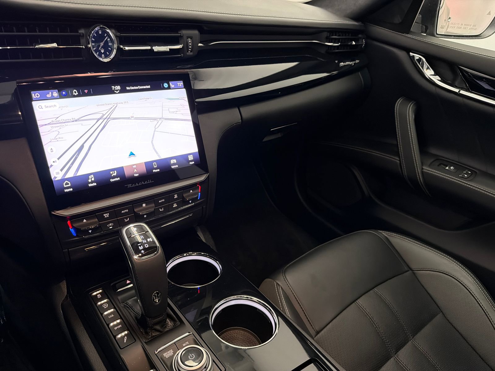 Used 2022 Maserati Quattroporte Modena image 27