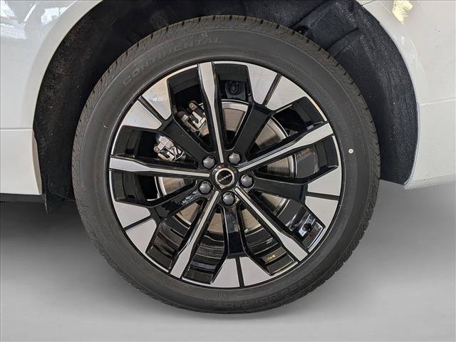 New 2026 Volvo XC60 T8 Plus w/ Climate Package PRO AWD/4WD image 10