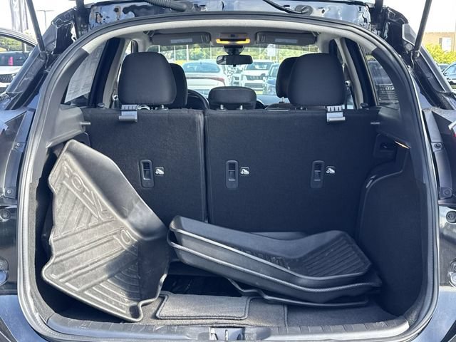 Used 2024 Nissan Kicks SV FWD image 11