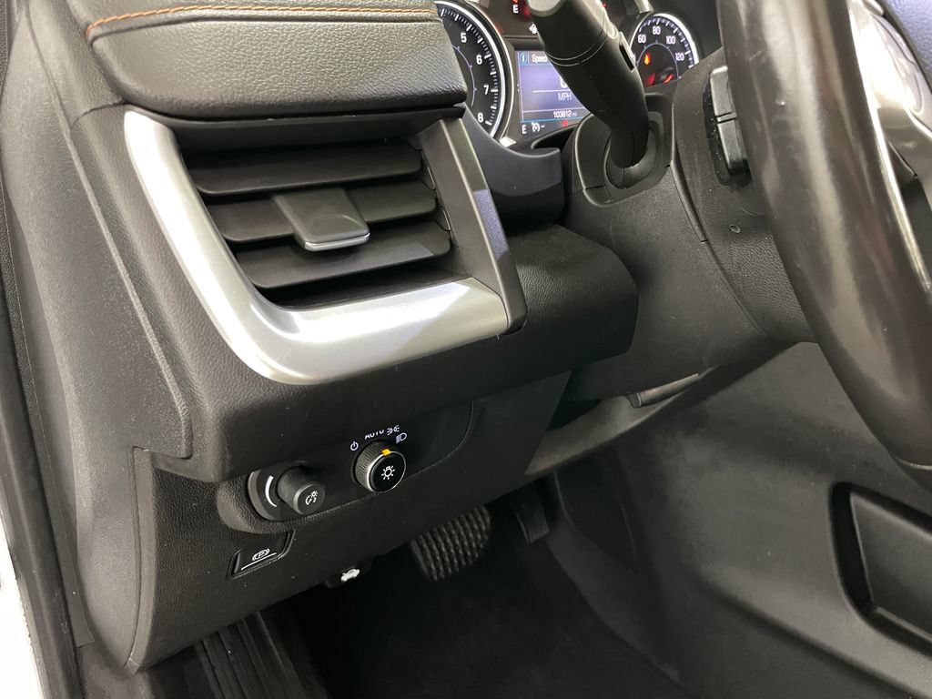 Used 2021 GMC Terrain SLE w/ Driver Convenience Package FWD image 24