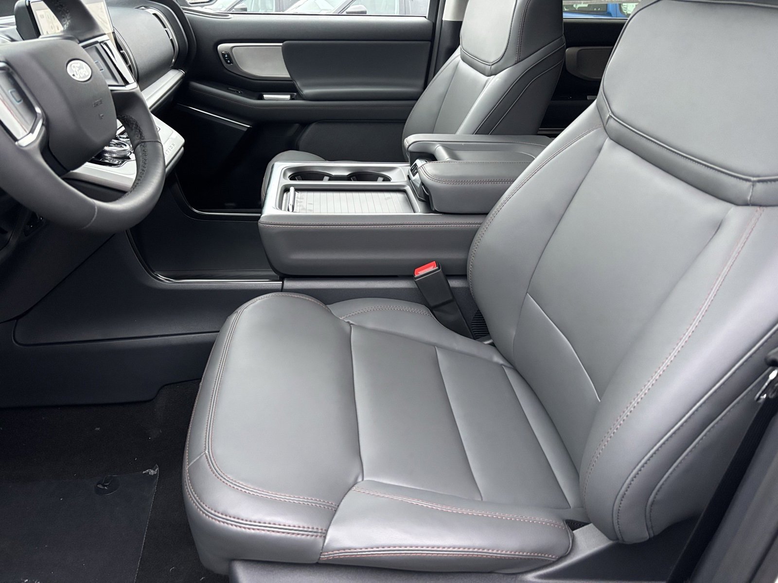 New 2025 Ford Expedition Max Active image 17