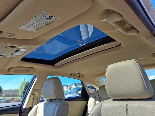 Used 2015 Toyota Avalon XLE Premium FWD image 18