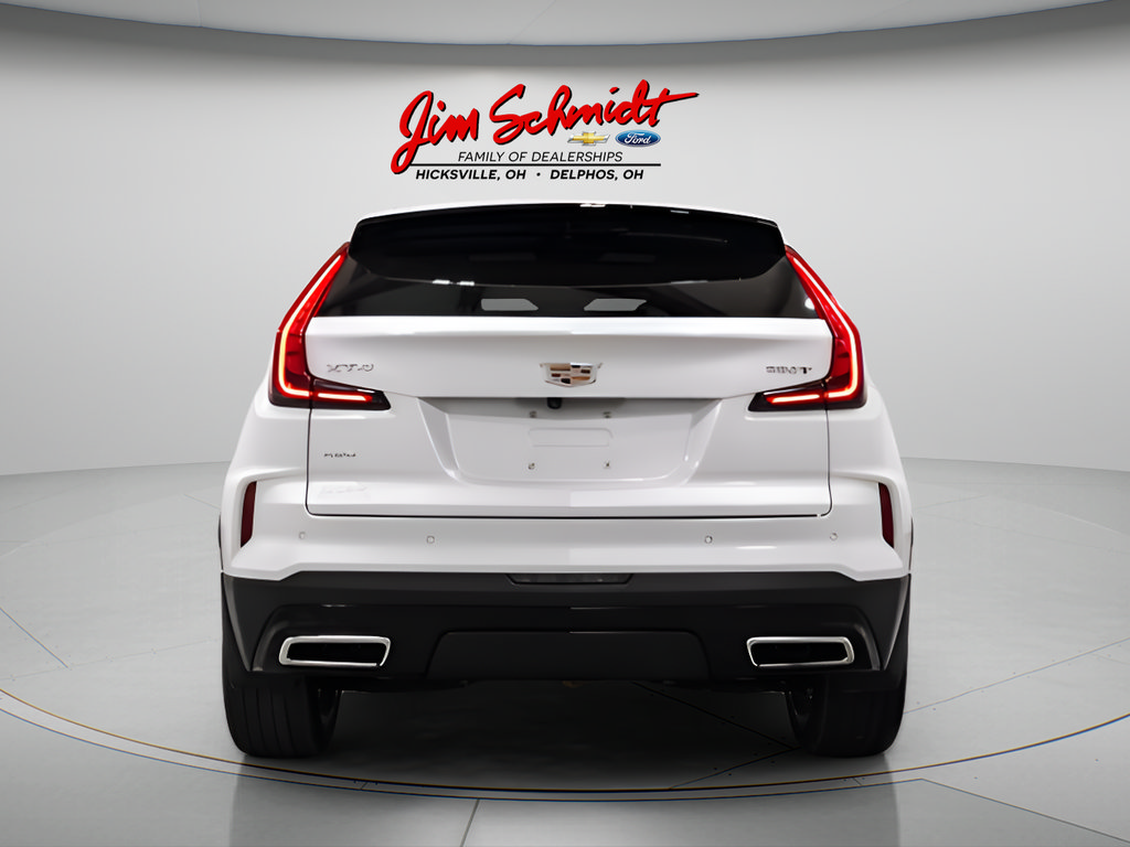 Used 2024 Cadillac XT4 Premium Luxury AWD/4WD image 5