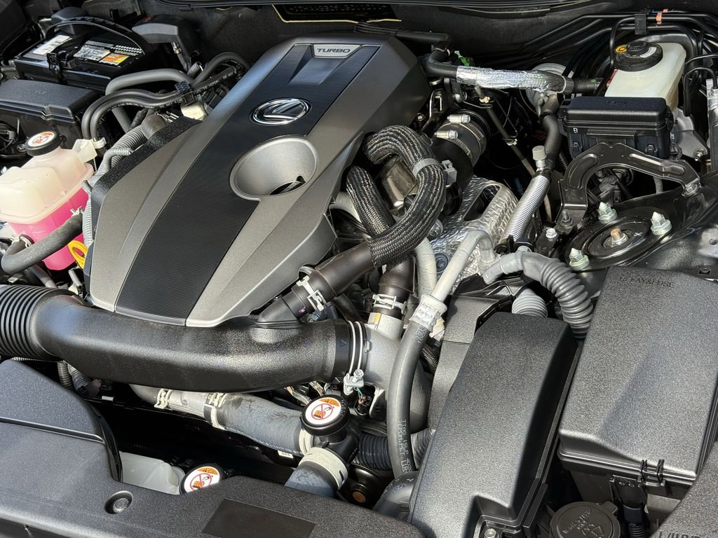 Used 2020 Lexus RC 300 w/ Accessory Package RWD image 31