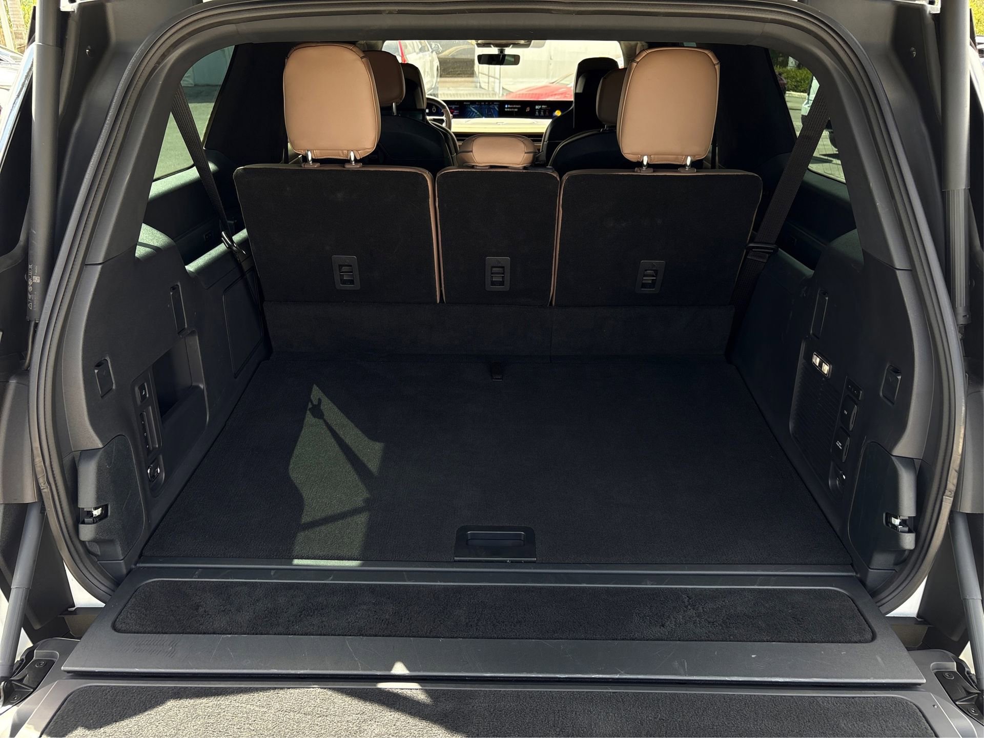 Used 2025 Lincoln Navigator L Black Label image 11