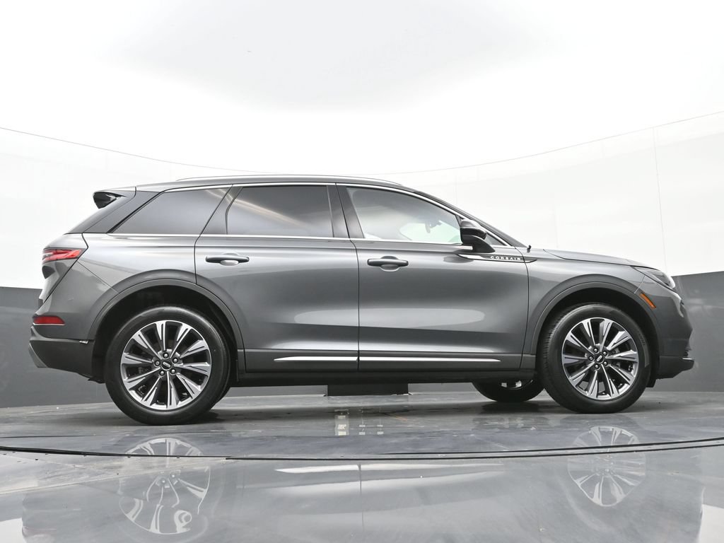 Used 2022 Lincoln Corsair Reserve w/ Elements Package AWD/4WD image 40