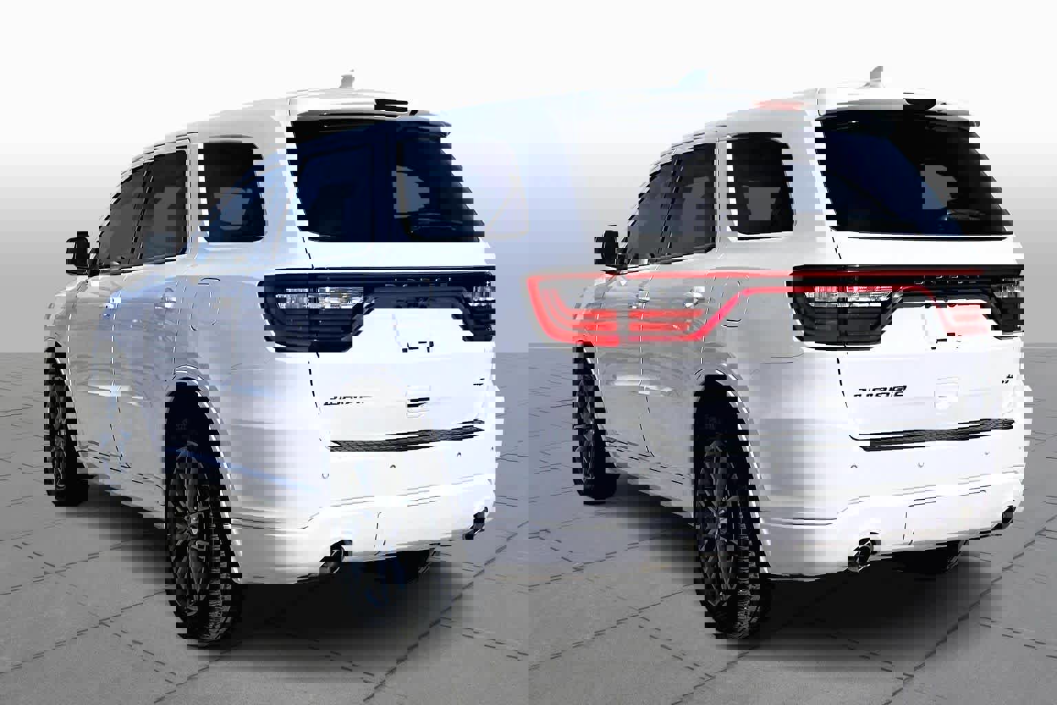 Used 2017 Dodge Durango GT w/ Nav & Power Liftgate Group image 12