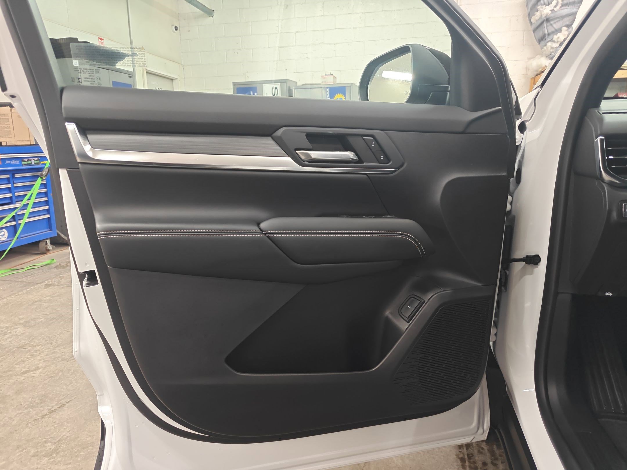 Used 2026 GMC Terrain Elevation w/ Elevation Premium Package image 21