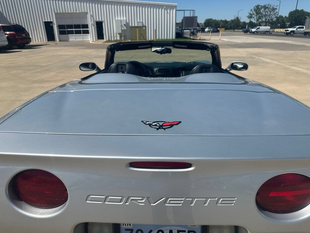 Used 1998 Chevrolet Corvette Convertible w/ Memory Pkg RWD image 25