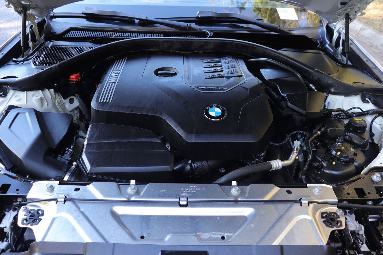 Used 2019 BMW 330i Sedan w/ Premium Package RWD image 37