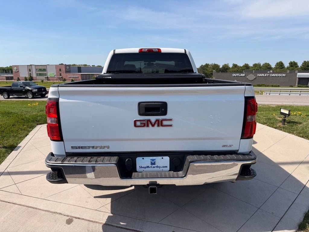 Used 2015 GMC Sierra 1500 SLT w/ SLT Crew Cab Value Package AWD/4WD image 4
