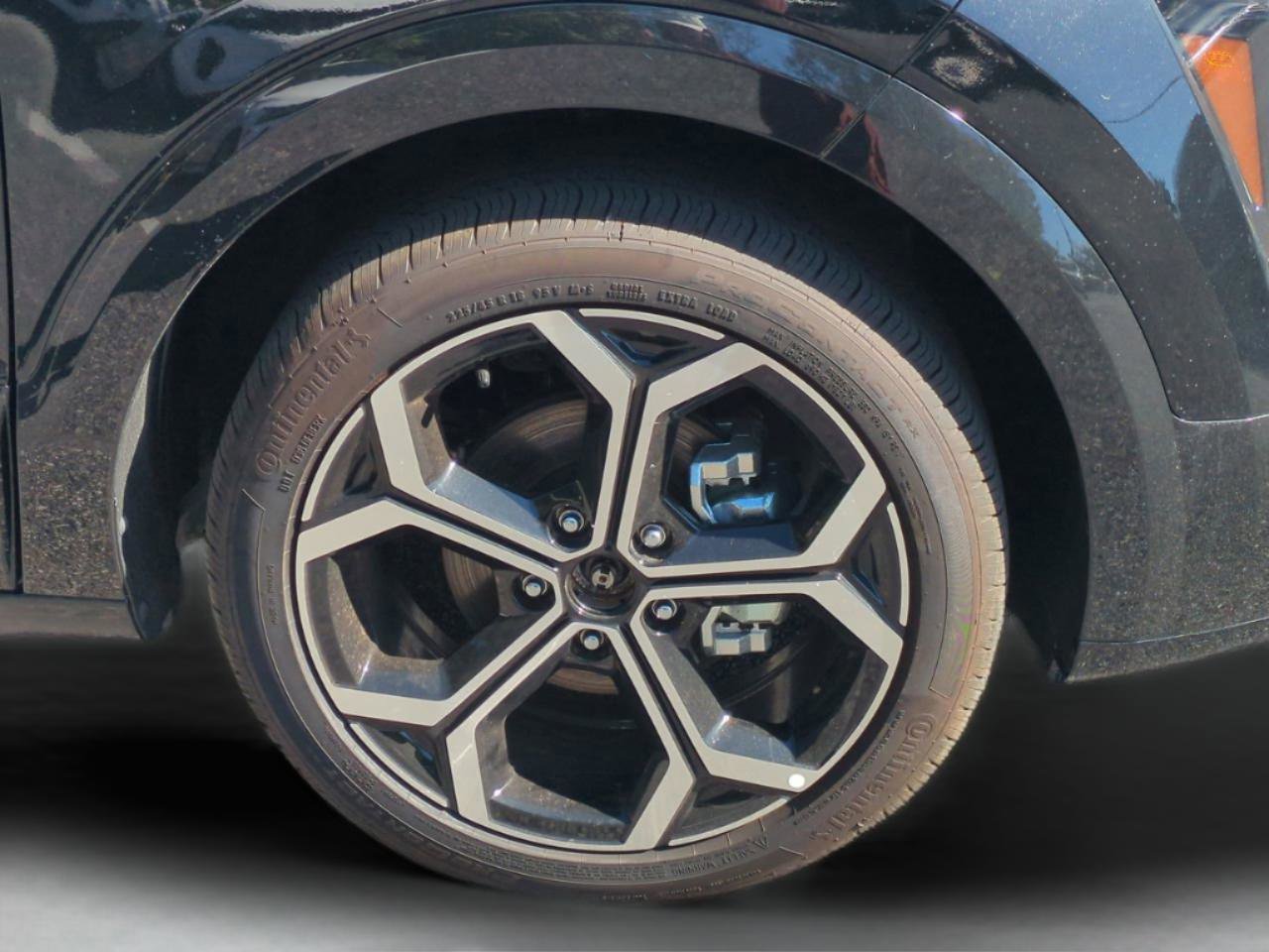 New 2025 Kia Niro EX Touring image 11