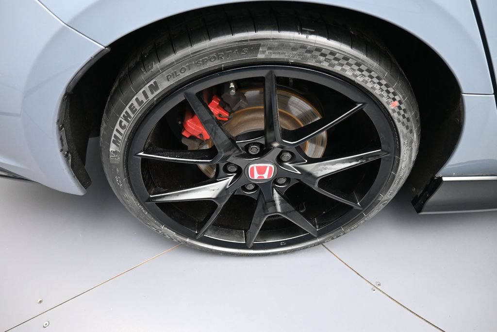 Certified 2025 Honda Civic Type R image 12