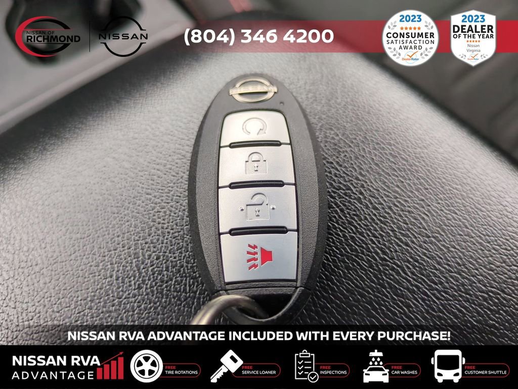 Used 2025 Nissan Frontier Pro-X image 28