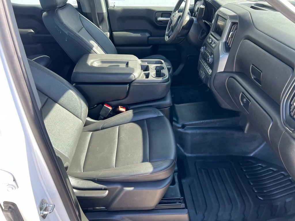 Used 2025 Chevrolet Silverado 1500 W/T image 23