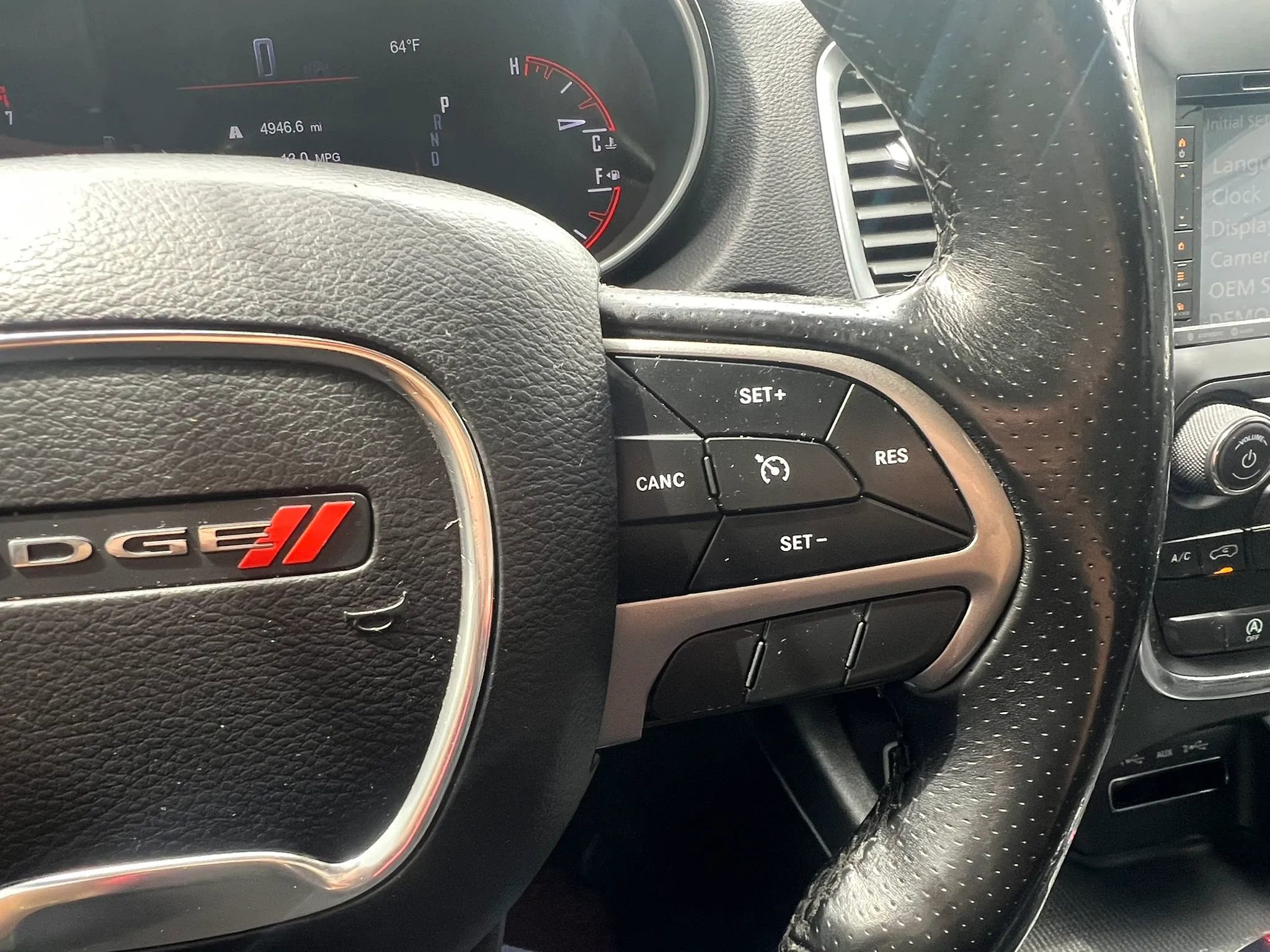 Used 2019 Dodge Durango SXT w/ 3rd Row Seating Group AWD/4WD image 20