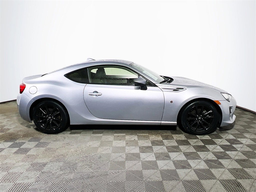 Certified 2017 Toyota 86 image 9