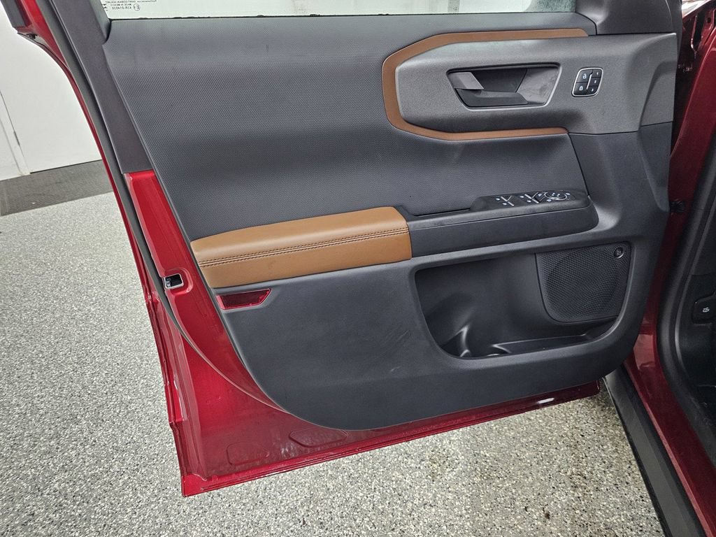 New 2025 Ford Bronco Sport Outer Banks w/ Outer Banks Tech Package+ AWD/4WD image 13