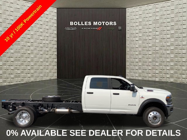 New 2026 RAM 4500 4x4 Crew Cab DRW image 1