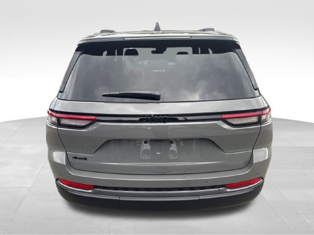 New 2027 Jeep Grand Cherokee Limited AWD/4WD image 6