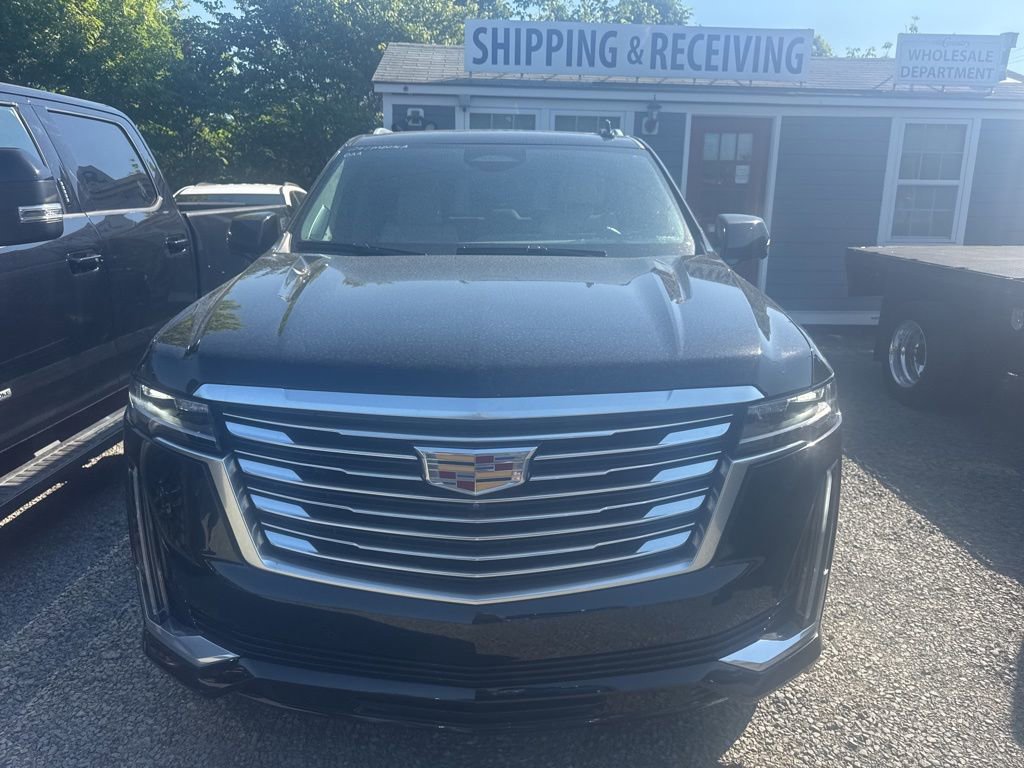 Used 2023 Cadillac Escalade Premium Luxury Platinum AWD/4WD image 2