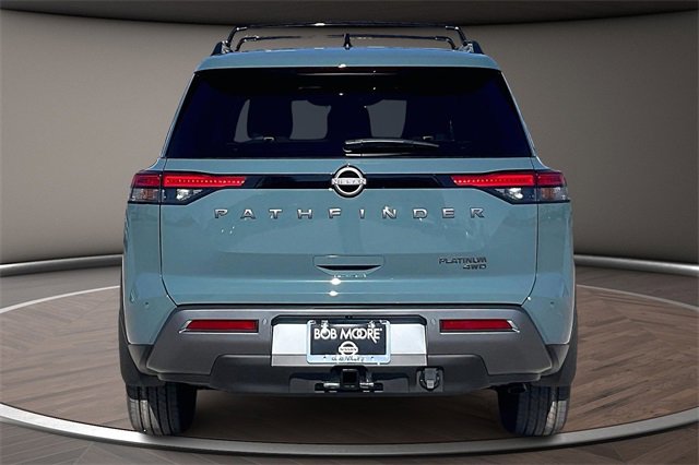 New 2026 Nissan Pathfinder Platinum image 4