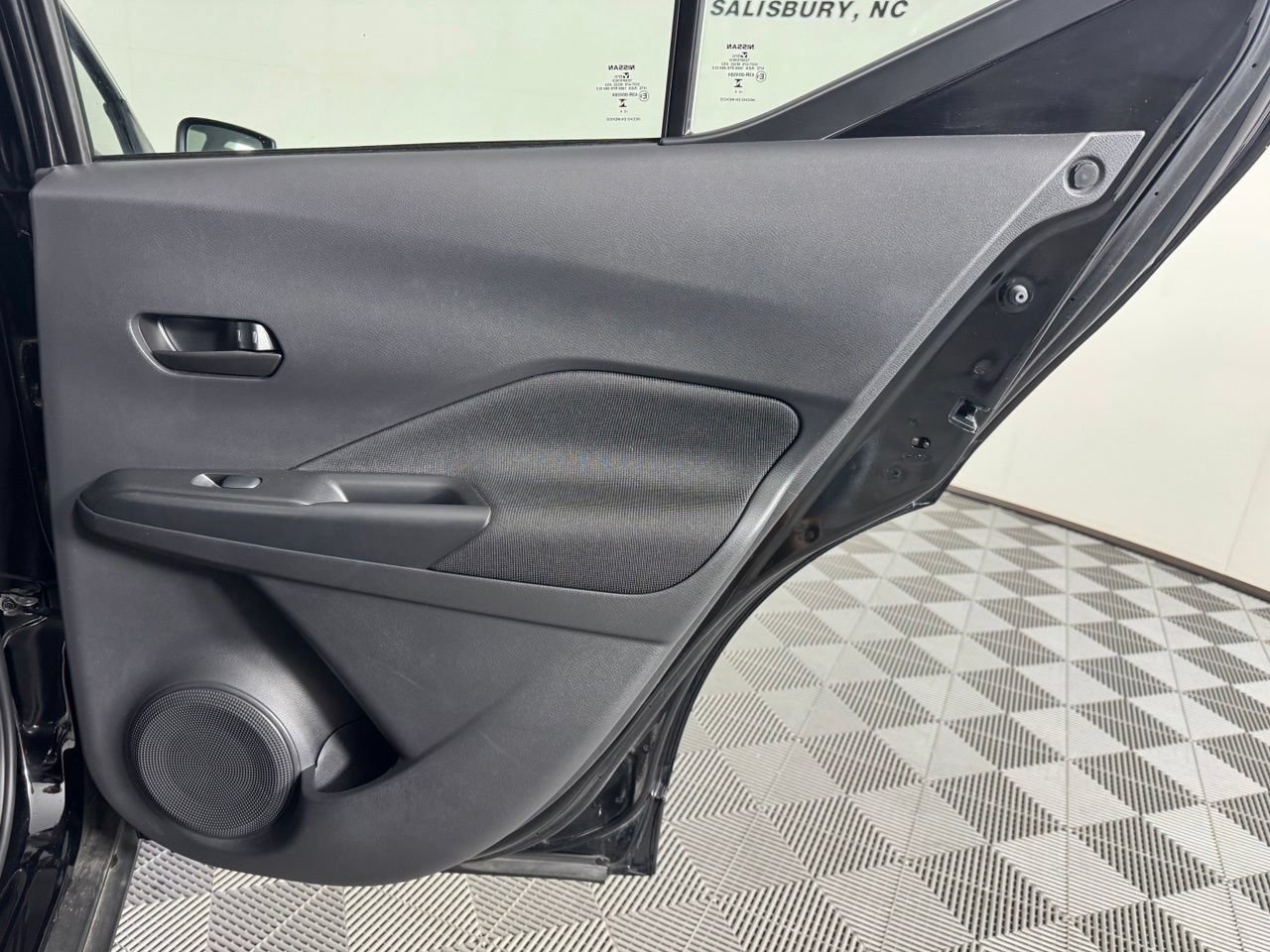 Used 2024 Nissan Kicks S FWD image 26