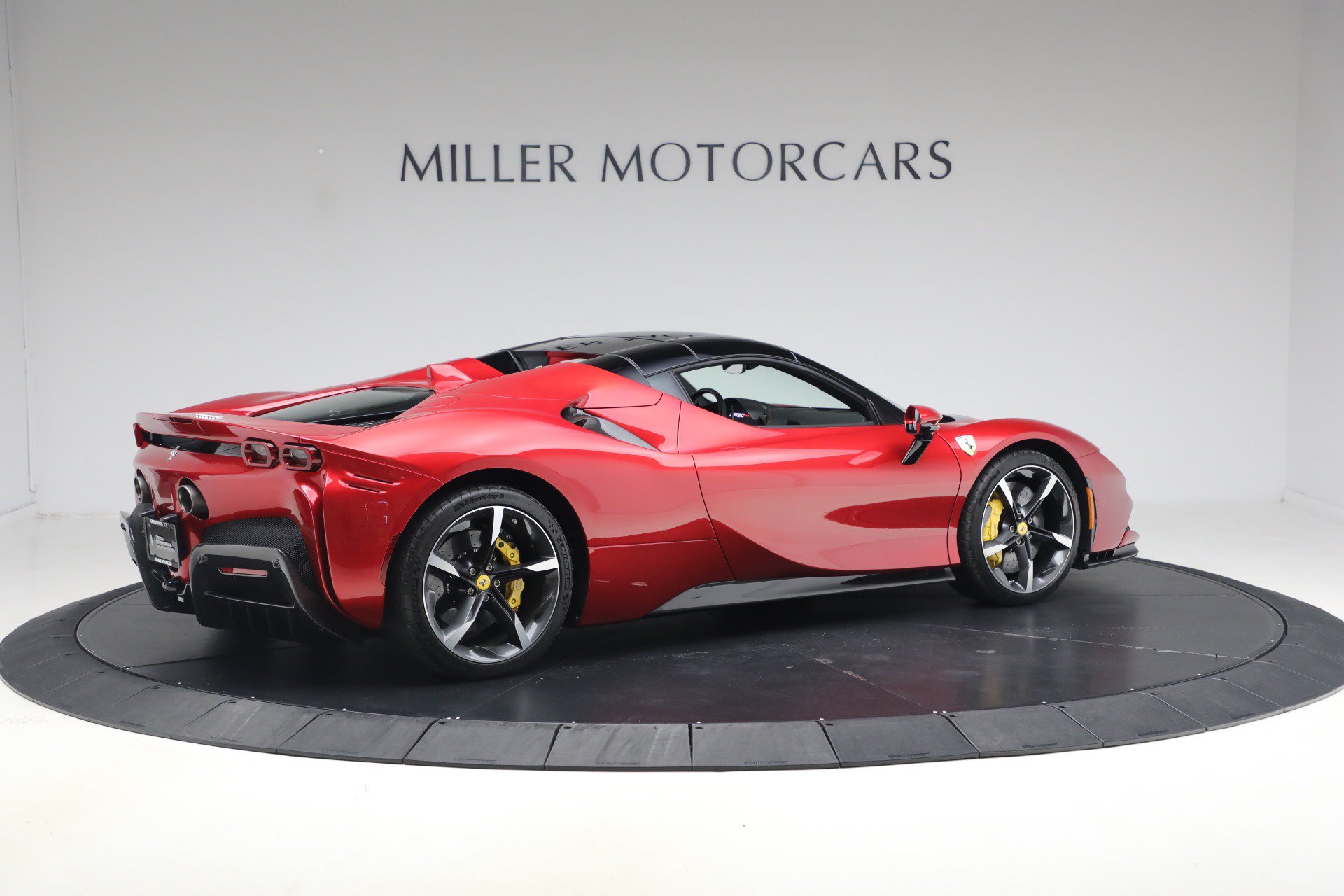 Certified 2024 Ferrari SF90 Spider AWD/4WD image 37