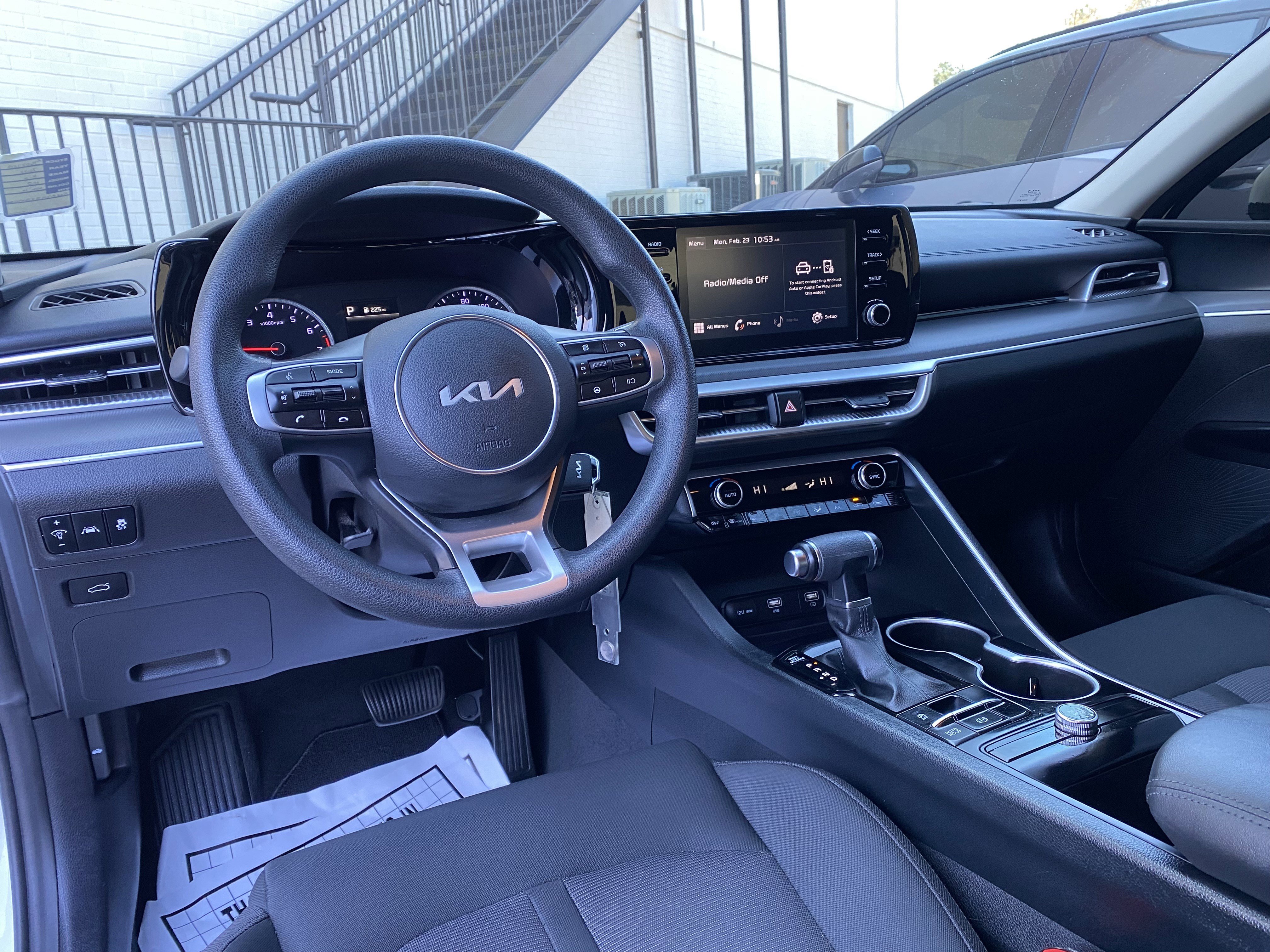 Used 2022 Kia K5 LX image 30