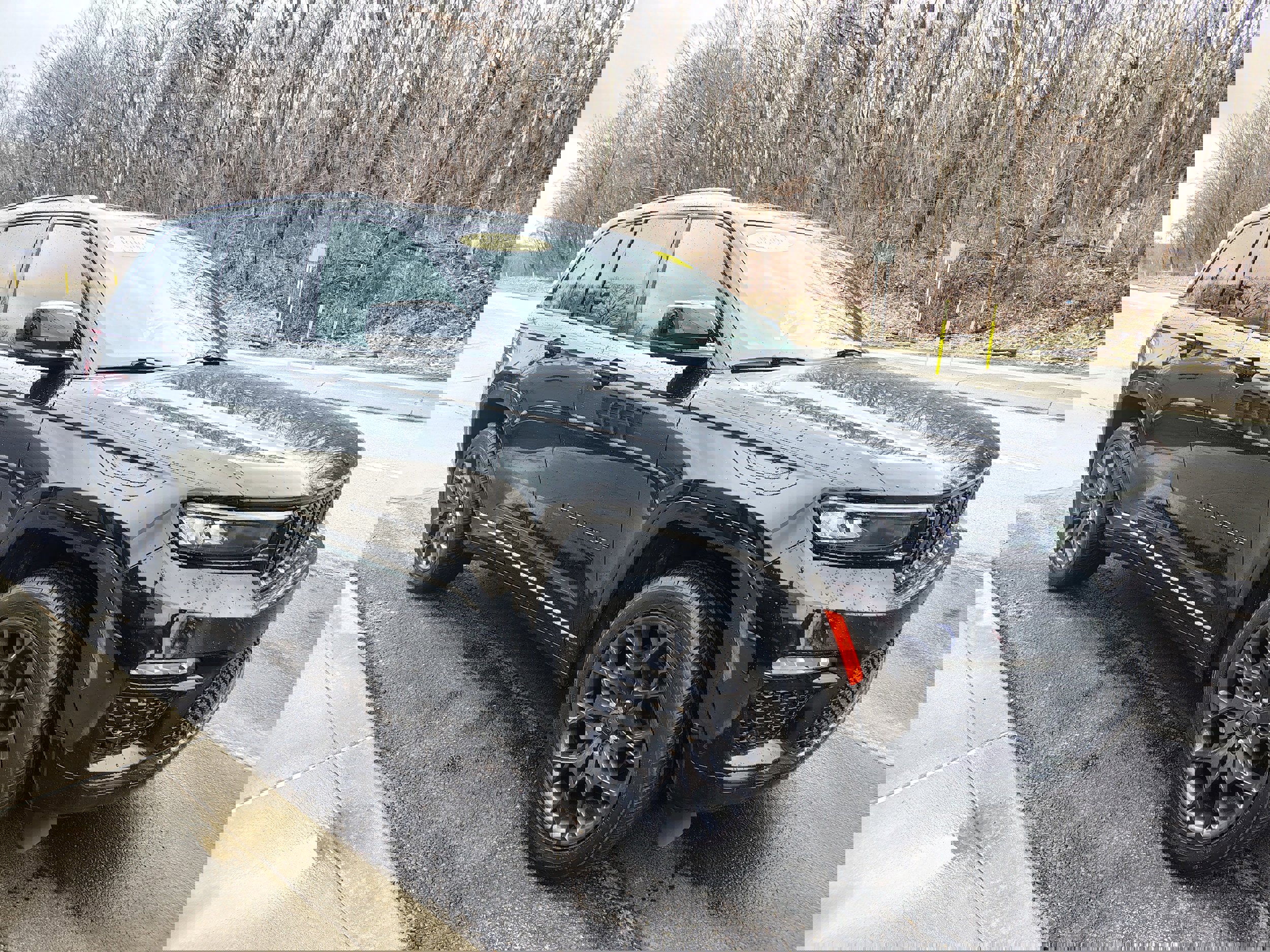 Certified 2024 Jeep Grand Cherokee Summit image 4